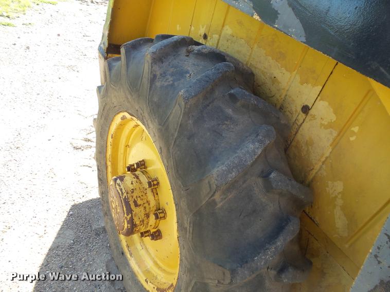 image for item DB8213 1999 Bomag BW142PDB-2 single drum compactor