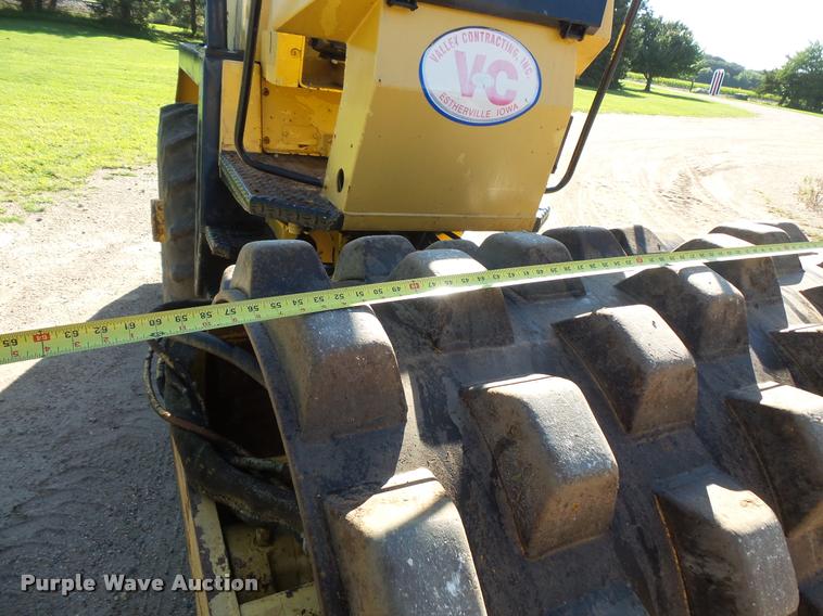 image for item DB8213 1999 Bomag BW142PDB-2 single drum compactor