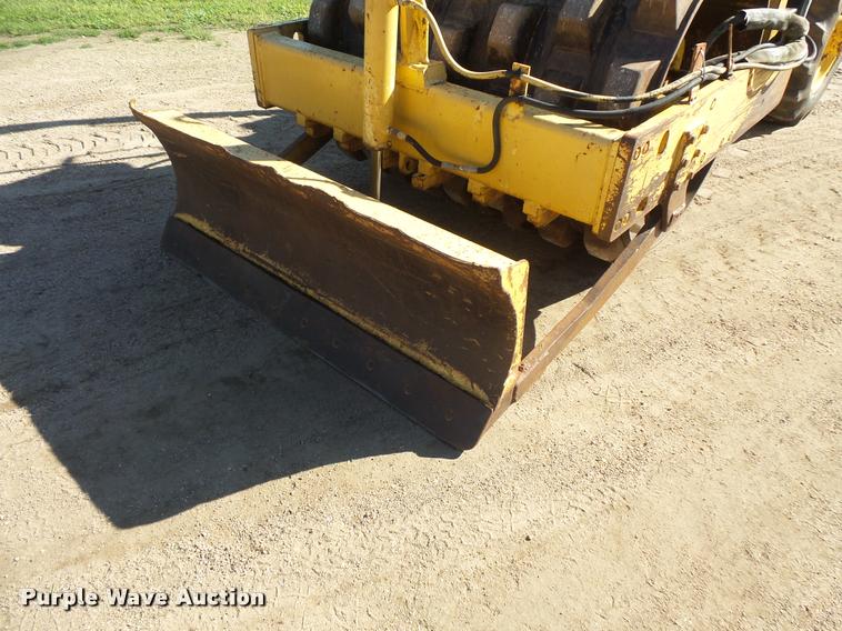 image for item DB8213 1999 Bomag BW142PDB-2 single drum compactor