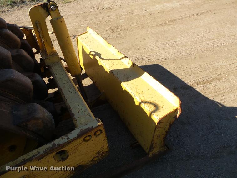 image for item DB8213 1999 Bomag BW142PDB-2 single drum compactor