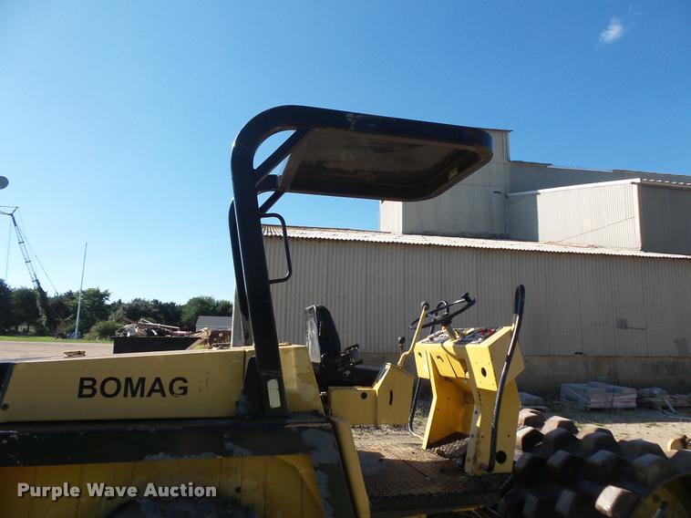 image for item DB8213 1999 Bomag BW142PDB-2 single drum compactor