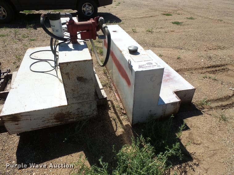 image for item DB8217 (2) Delta 480,000 fuel tanks