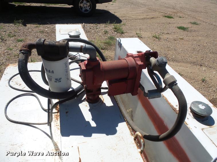 image for item DB8217 (2) Delta 480,000 fuel tanks