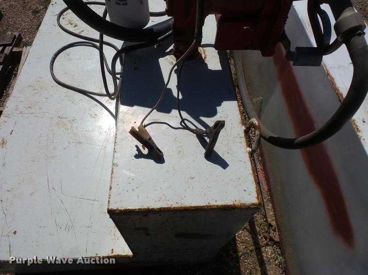 image for item DB8217 (2) Delta 480,000 fuel tanks