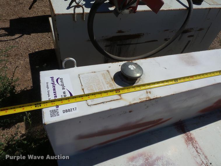 image for item DB8217 (2) Delta 480,000 fuel tanks