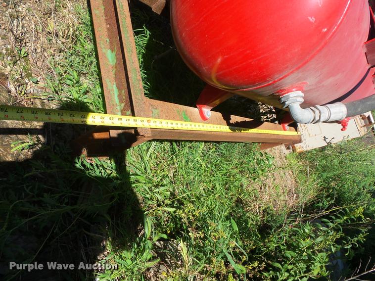 image for item DB8220 Ingersoll Rand air compressor