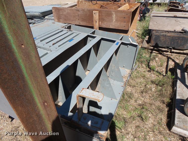 image for item DB8223 Adrian toolbox