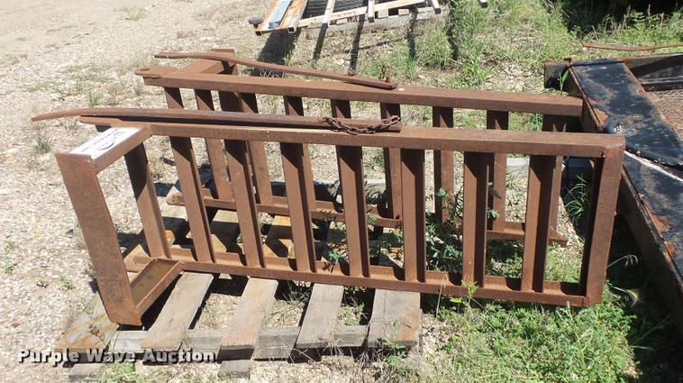 image for item DB8226 (2) trailer ramps