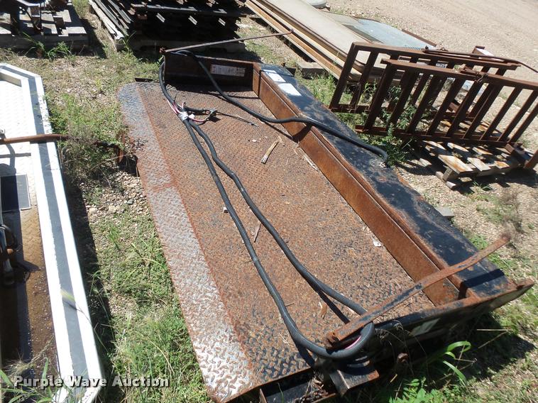 image for item DB8227 Tommy Lift end gate lift