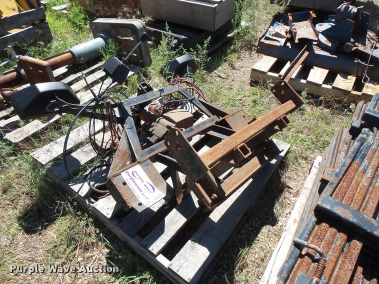 image for item DB8228 Snow plow mounting bracket