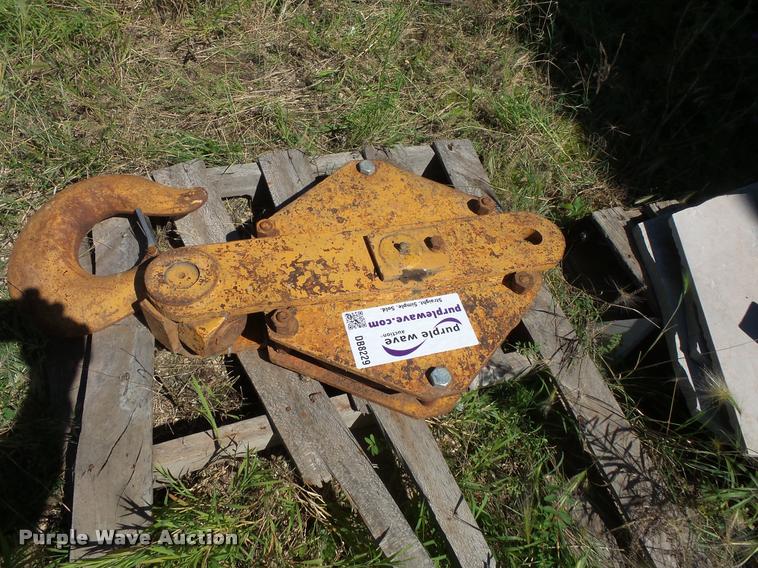 image for item DB8229 15" sheave block