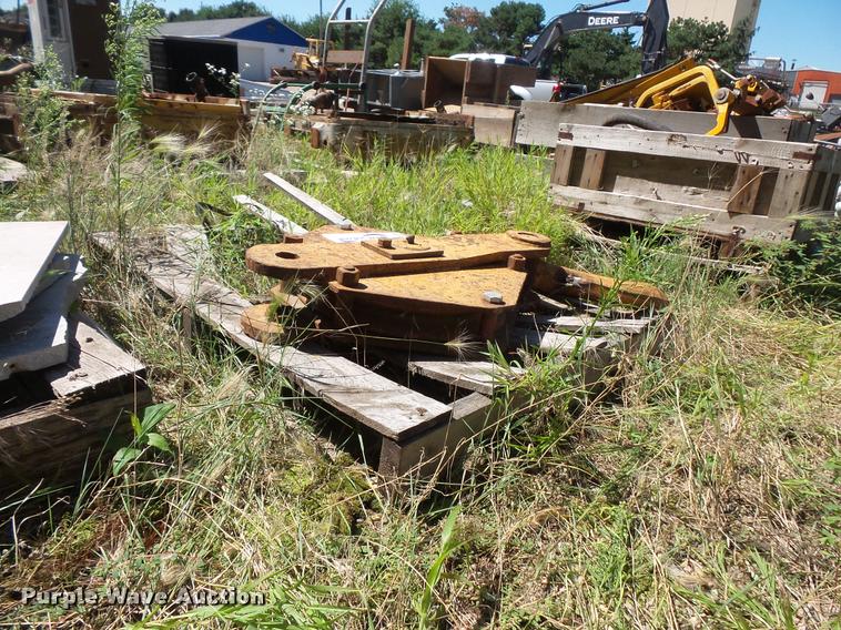 image for item DB8229 15" sheave block