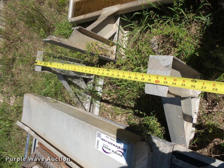 image for item DB8231 Merritt headache rack