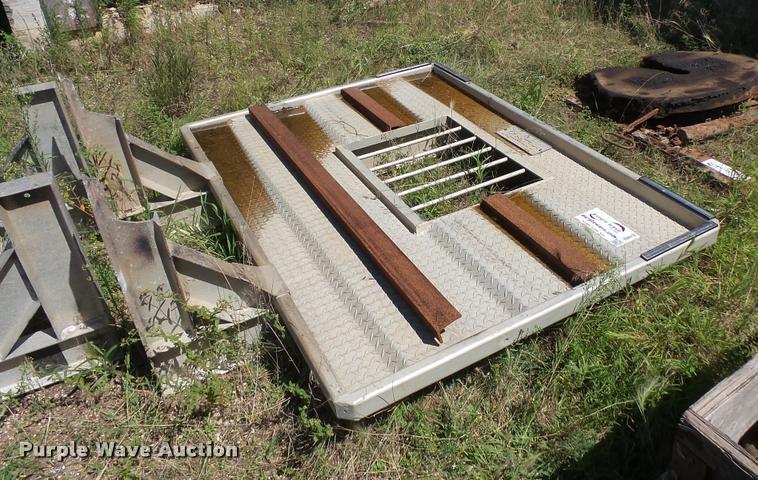 image for item DB8232 Merritt headache rack