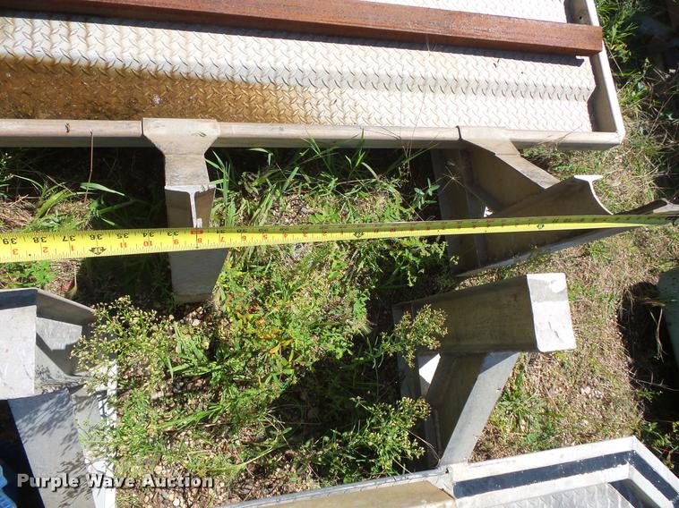 image for item DB8232 Merritt headache rack