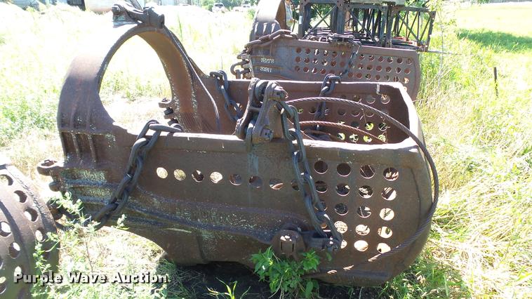 image for item DB8235 Hendrix dragline bucket