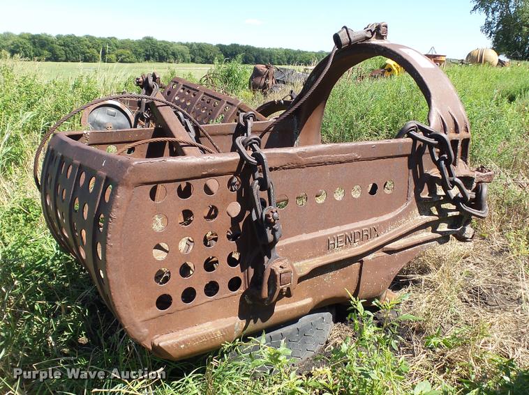 image for item DB8235 Hendrix dragline bucket