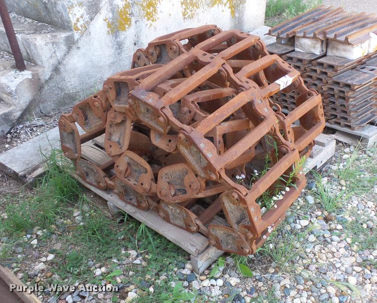 image for item DB8242 Grouser skid steer tracks