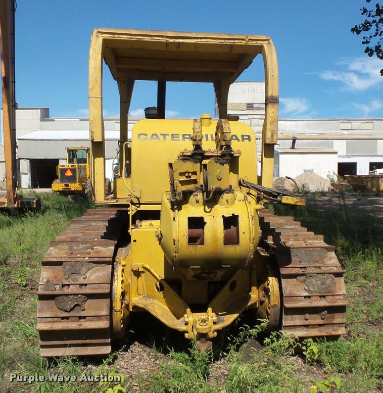 image for item DB8244 Caterpillar D7E crawler dozer