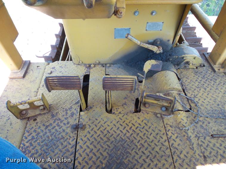 image for item DB8244 Caterpillar D7E crawler dozer