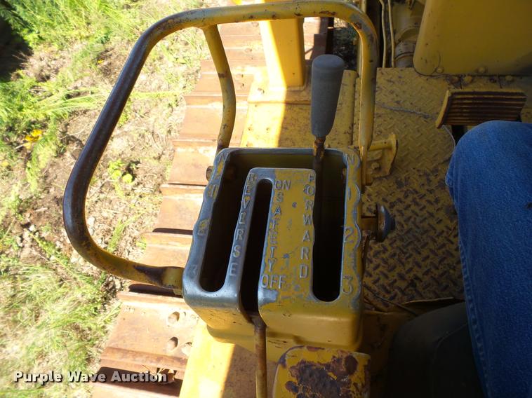 image for item DB8244 Caterpillar D7E crawler dozer