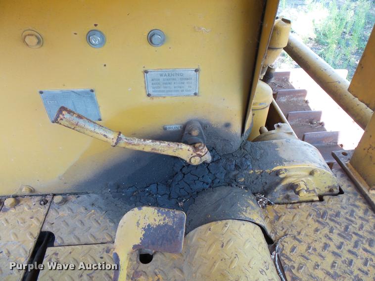 image for item DB8244 Caterpillar D7E crawler dozer