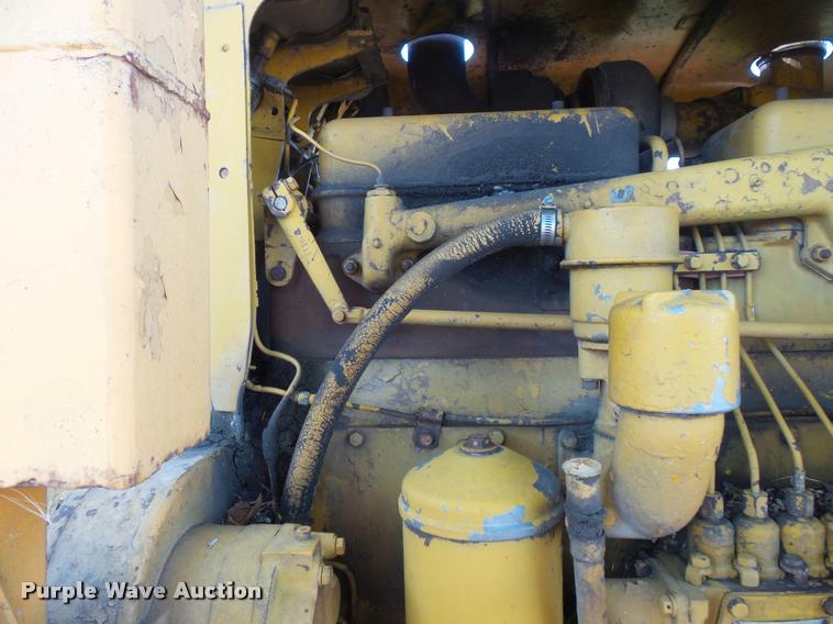 image for item DB8244 Caterpillar D7E crawler dozer