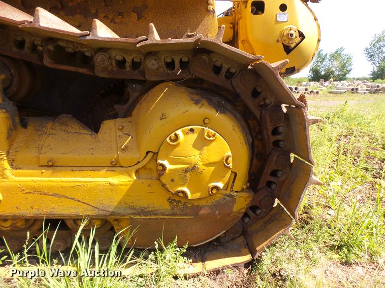 image for item DB8244 Caterpillar D7E crawler dozer