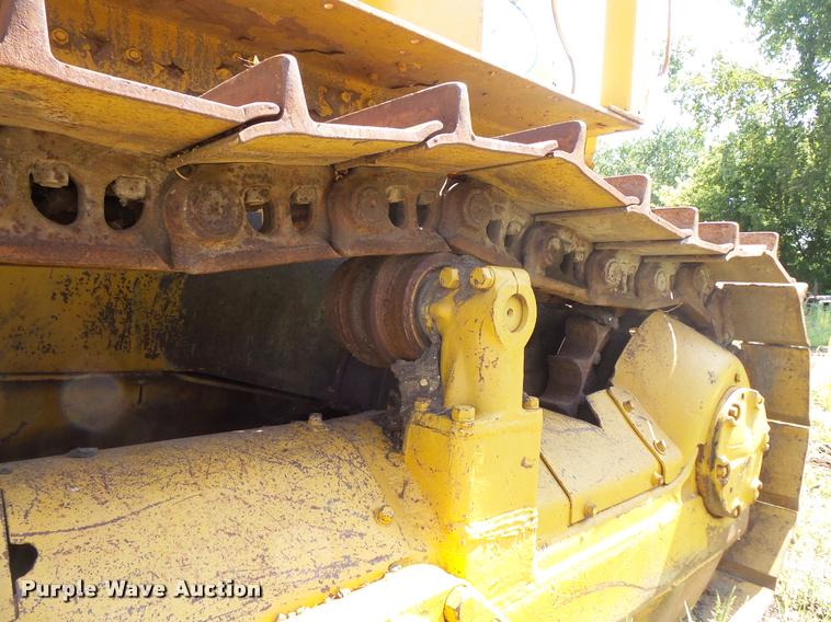 image for item DB8244 Caterpillar D7E crawler dozer