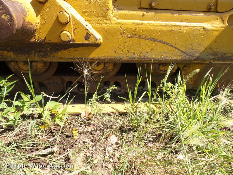 image for item DB8244 Caterpillar D7E crawler dozer