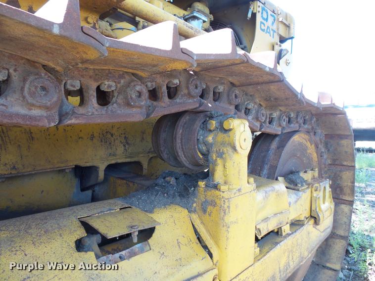 image for item DB8244 Caterpillar D7E crawler dozer