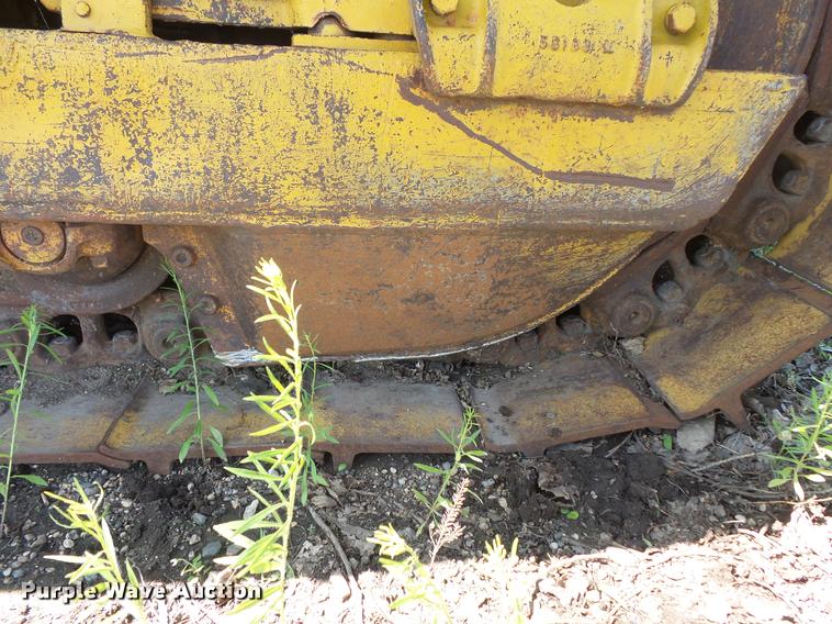 image for item DB8244 Caterpillar D7E crawler dozer