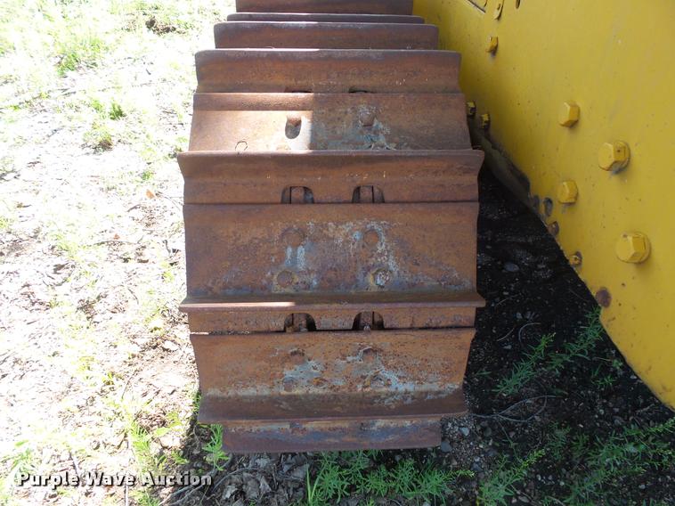 image for item DB8244 Caterpillar D7E crawler dozer