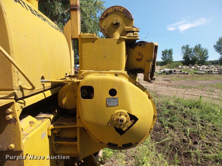 image for item DB8244 Caterpillar D7E crawler dozer