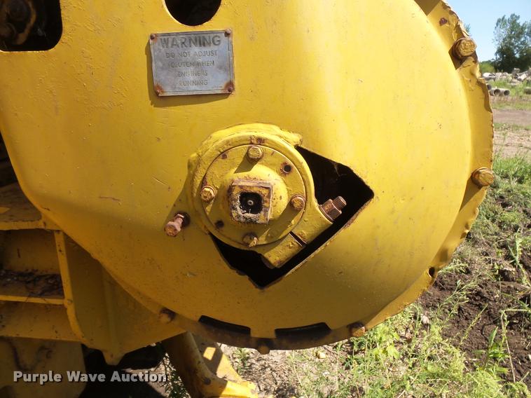 image for item DB8244 Caterpillar D7E crawler dozer