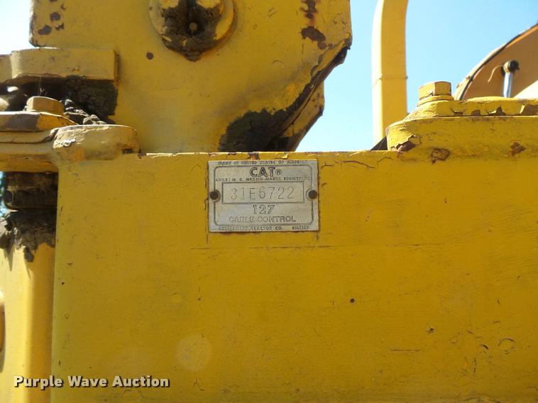 image for item DB8244 Caterpillar D7E crawler dozer