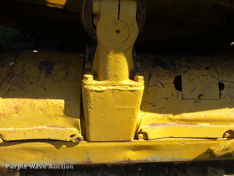 image for item DB8244 Caterpillar D7E crawler dozer
