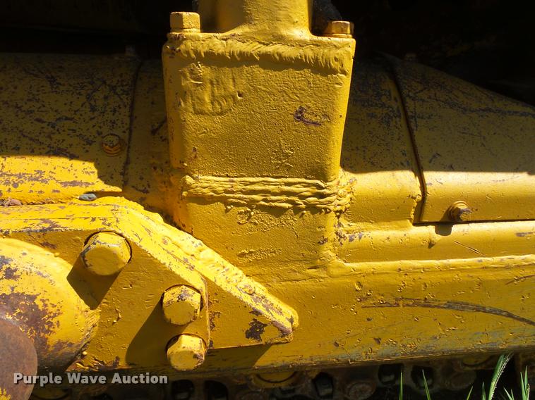 image for item DB8244 Caterpillar D7E crawler dozer
