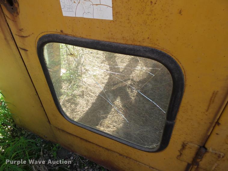 image for item DB8244 Caterpillar D7E crawler dozer