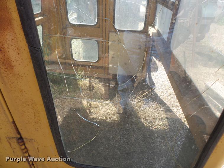 image for item DB8244 Caterpillar D7E crawler dozer