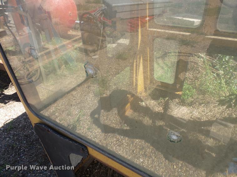 image for item DB8244 Caterpillar D7E crawler dozer