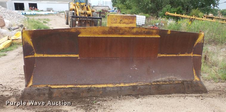 image for item DB8244 Caterpillar D7E crawler dozer
