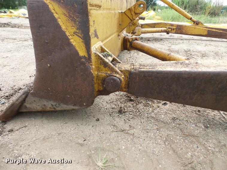 image for item DB8244 Caterpillar D7E crawler dozer