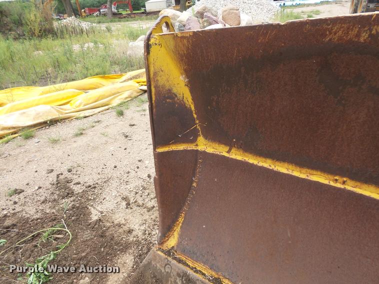 image for item DB8244 Caterpillar D7E crawler dozer