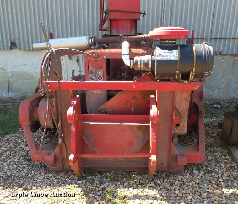 image for item DB8245 Wheel loader snow blower