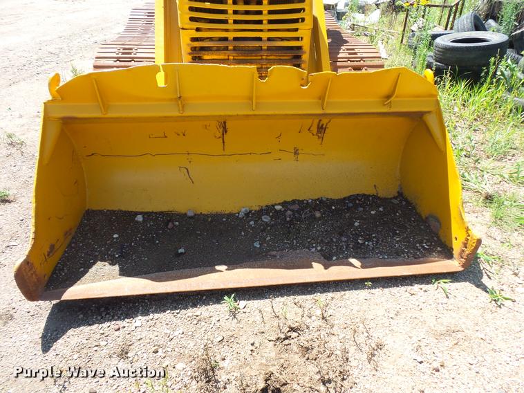image for item DB8247 Caterpillar D4H crawler loader