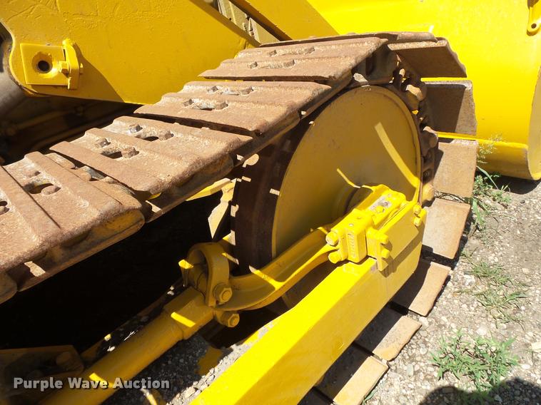 image for item DB8247 Caterpillar D4H crawler loader
