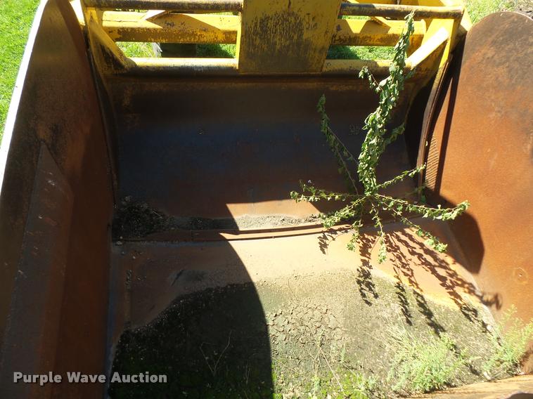 image for item DB8248 Caterpillar 70 scraper