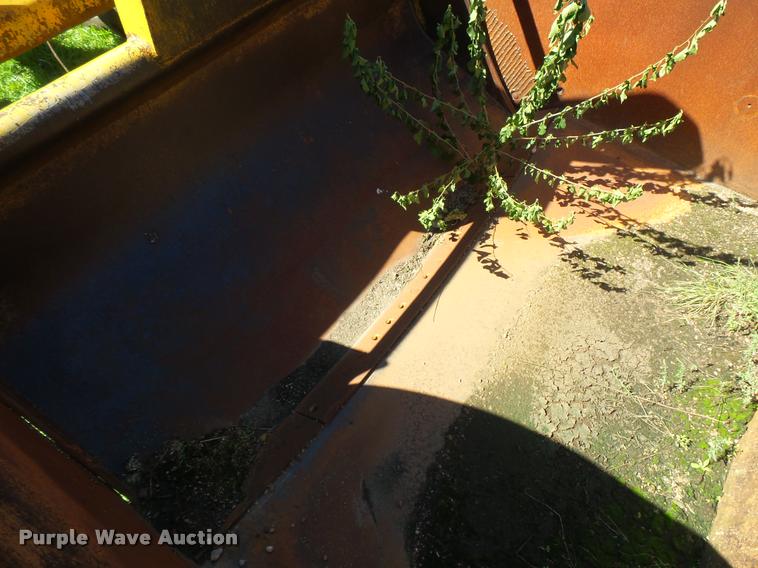 image for item DB8248 Caterpillar 70 scraper