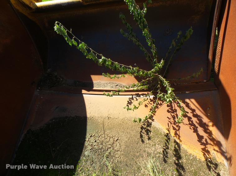 image for item DB8248 Caterpillar 70 scraper